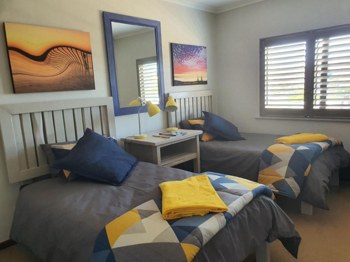 Albatross Guesthouse ランゲバーン エクステリア 写真