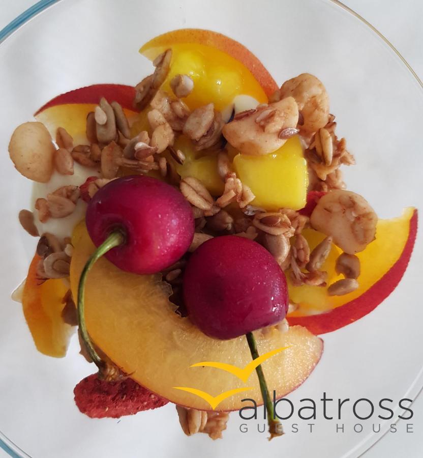 Albatross Guesthouse ランゲバーン エクステリア 写真