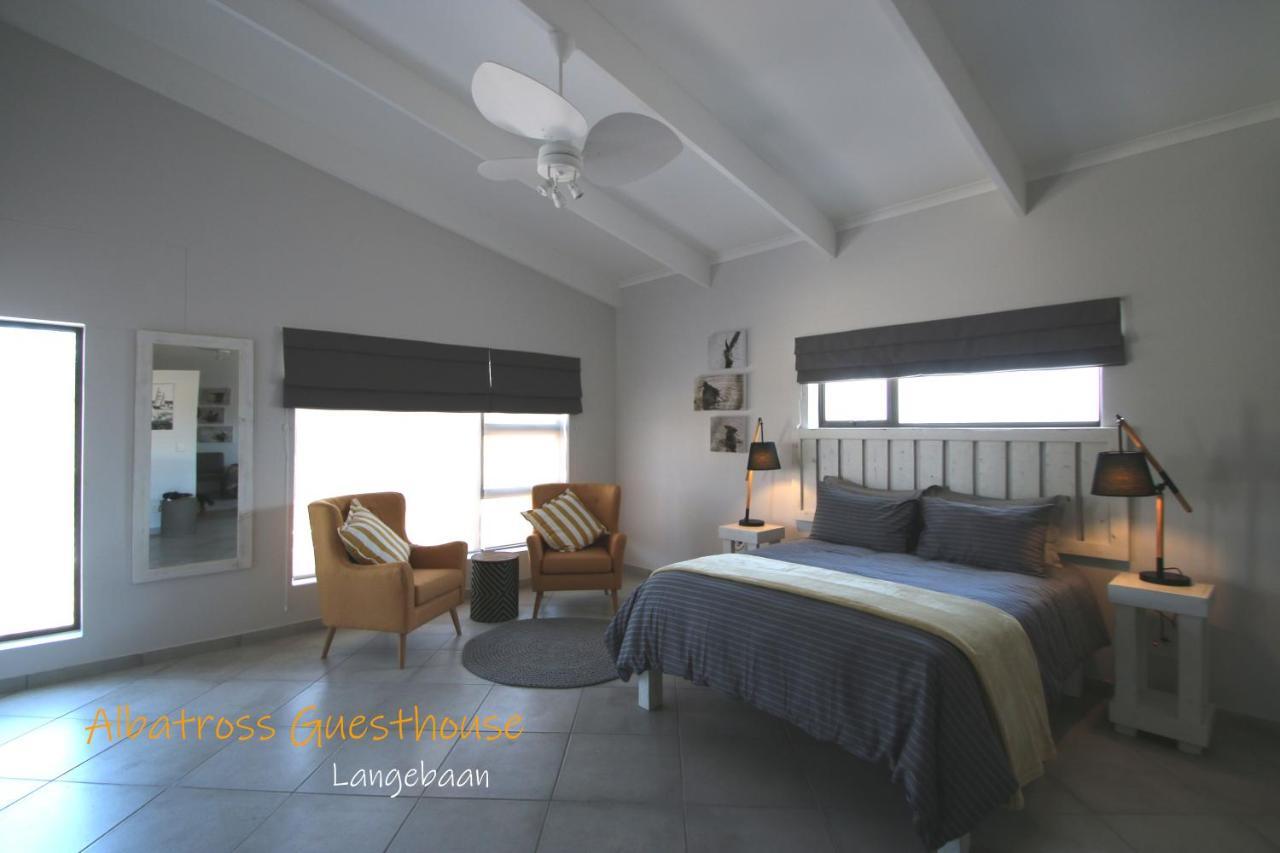 Albatross Guesthouse ランゲバーン エクステリア 写真