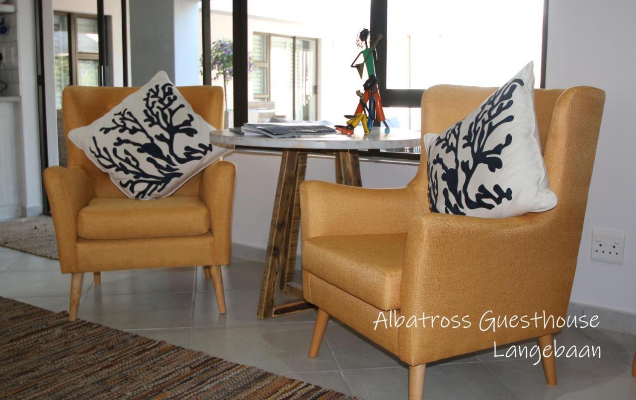 Albatross Guesthouse ランゲバーン エクステリア 写真