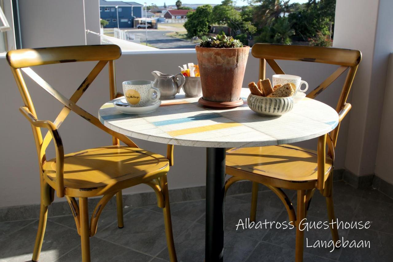 Albatross Guesthouse ランゲバーン エクステリア 写真